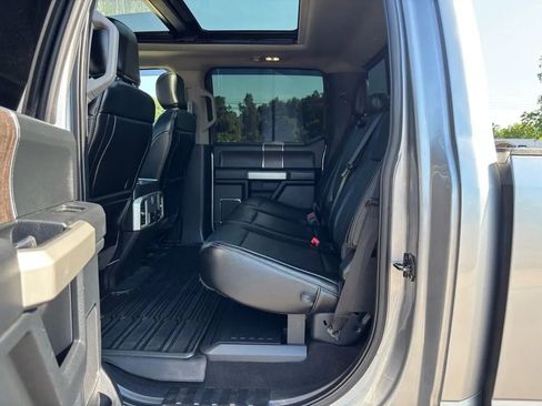 Used 2020 Ford F250 Lariat w/ Lariat Ultimate Package AWD/4WD image 24