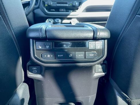 Used 2025 Toyota Grand Highlander AWD image 22