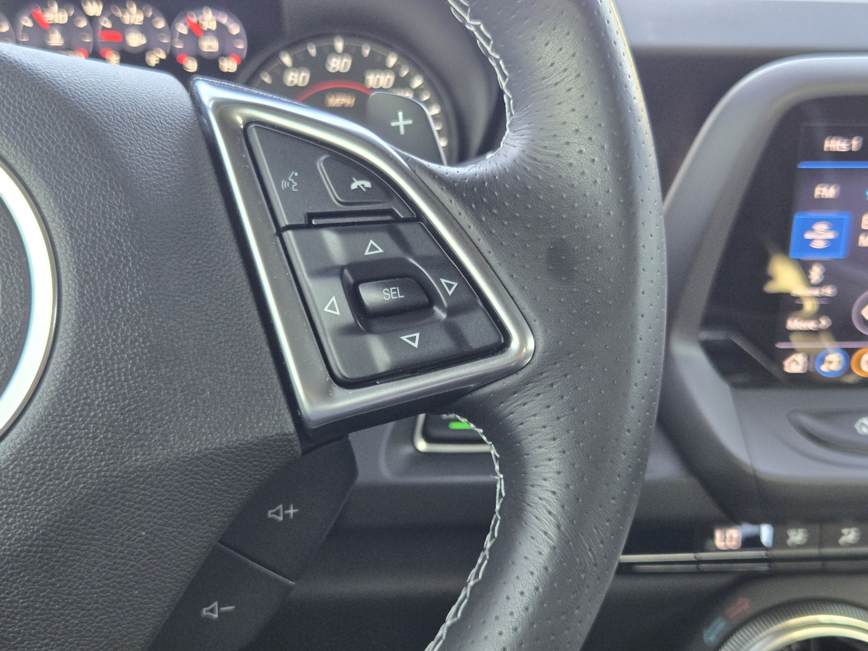 Used 2020 Chevrolet Camaro SS RWD image 25