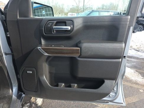 Used 2020 Chevrolet Silverado 1500 LT Trail Boss image 9