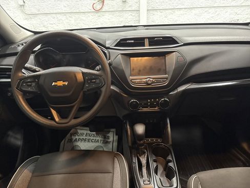 Used 2022 Chevrolet TrailBlazer LT image 10