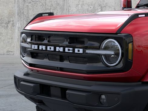 New 2026 Ford Bronco Outer Banks AWD/4WD image 21