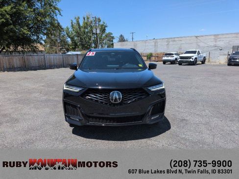 Used 2025 Acura MDX A-Spec AWD/4WD image 2