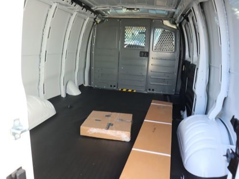 New 2025 GMC Savana 2500 Work Van w/ Driver Convenience Package image 6