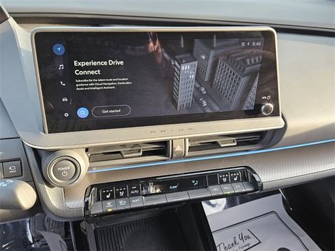 Used 2024 Toyota Prius Limited image 17