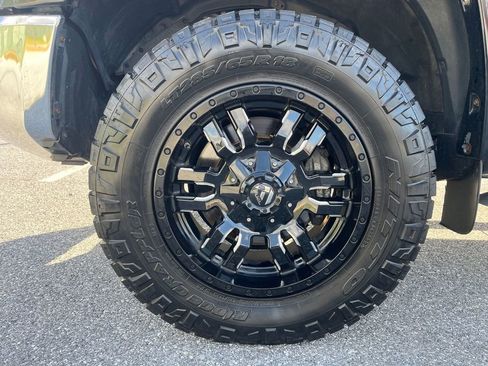 Used 2020 Toyota Tundra 1794 Edition image 11