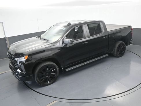 Used 2023 Chevrolet Silverado 1500 RST RWD image 45