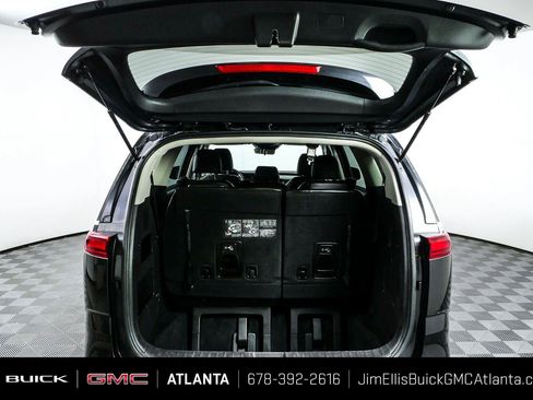 Used 2022 Kia Carnival LX FWD image 29