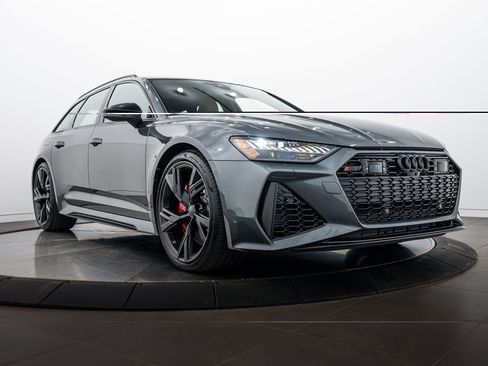 Used 2021 Audi RS 6 AWD/4WD image 2
