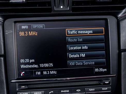 Used 2016 Porsche 911 Turbo S image 18