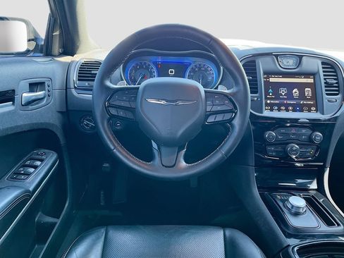 Used 2021 Chrysler 300 S w/ Comfort Group RWD image 22