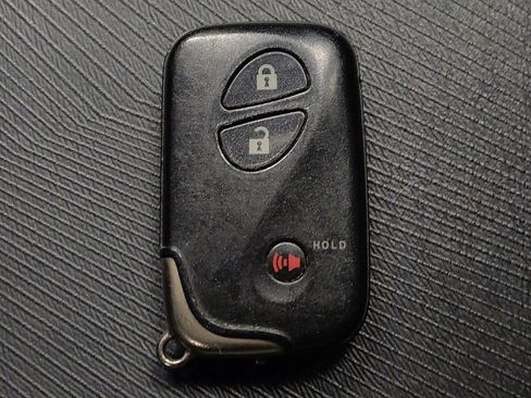 Used 2014 Lexus CT 200h image 32