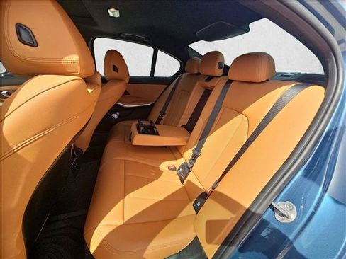 Used 2026 BMW 330i Sedan w/ Premium Package RWD image 13