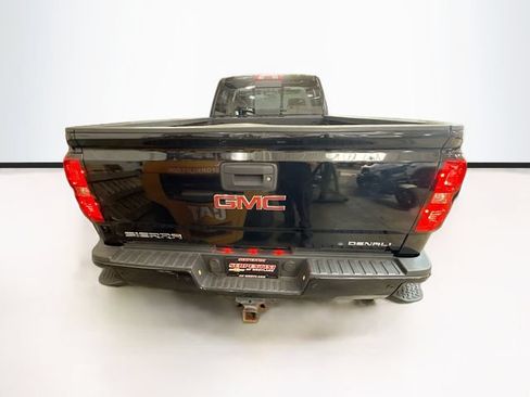 Used 2017 GMC Sierra 3500 Denali w/ Duramax Plus Package AWD/4WD image 7