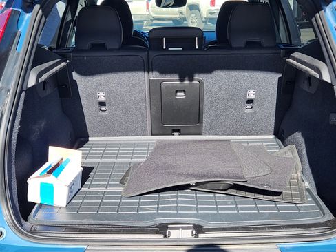 Used 2023 Volvo XC40 Recharge Ultimate image 22