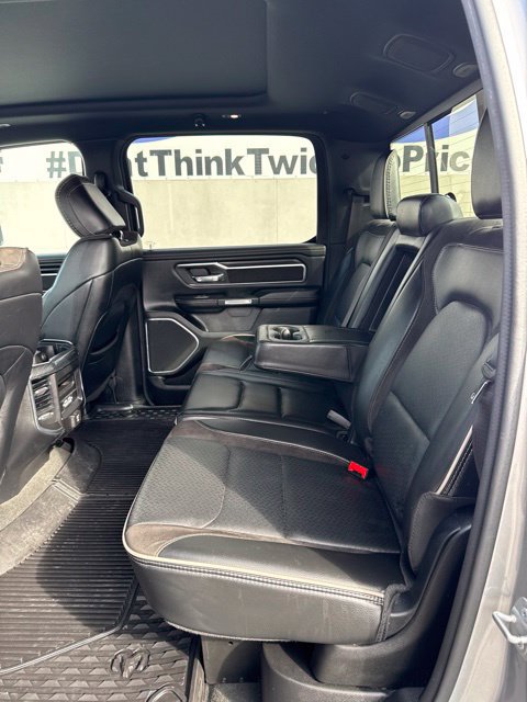 Used 2023 RAM 1500 Laramie AWD/4WD image 9
