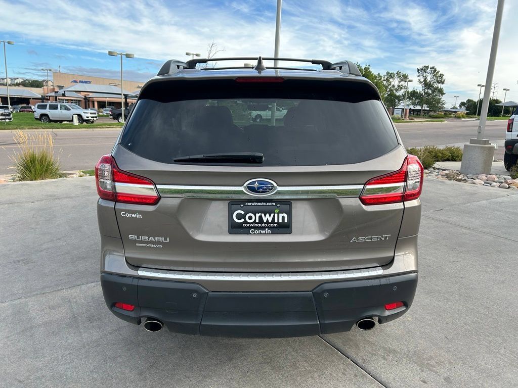 Used 2021 Subaru Ascent Premium w/ Sport Package AWD/4WD image 8