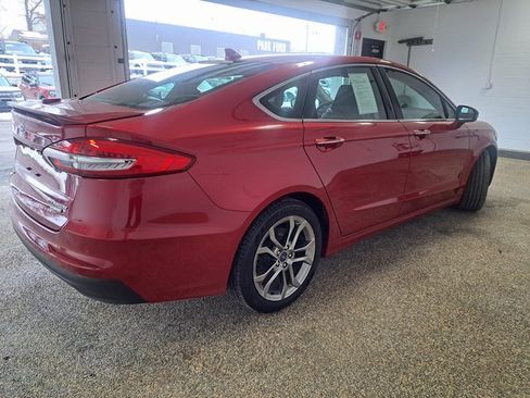 Used 2020 Ford Fusion Titanium image 5