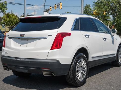 Used 2017 Cadillac XT5 Luxury w/ Driver Awareness Package AWD/4WD image 5