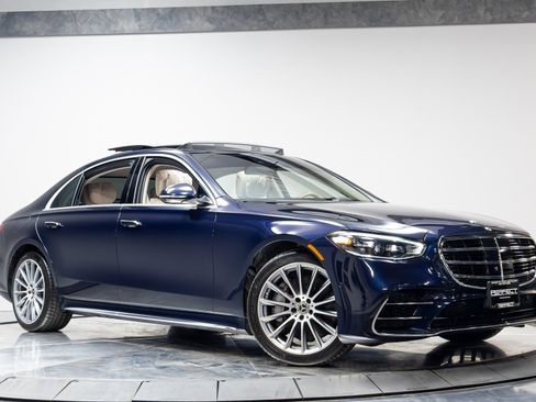 Used 2023 Mercedes-Benz S 580 4MATIC Sedan image 52
