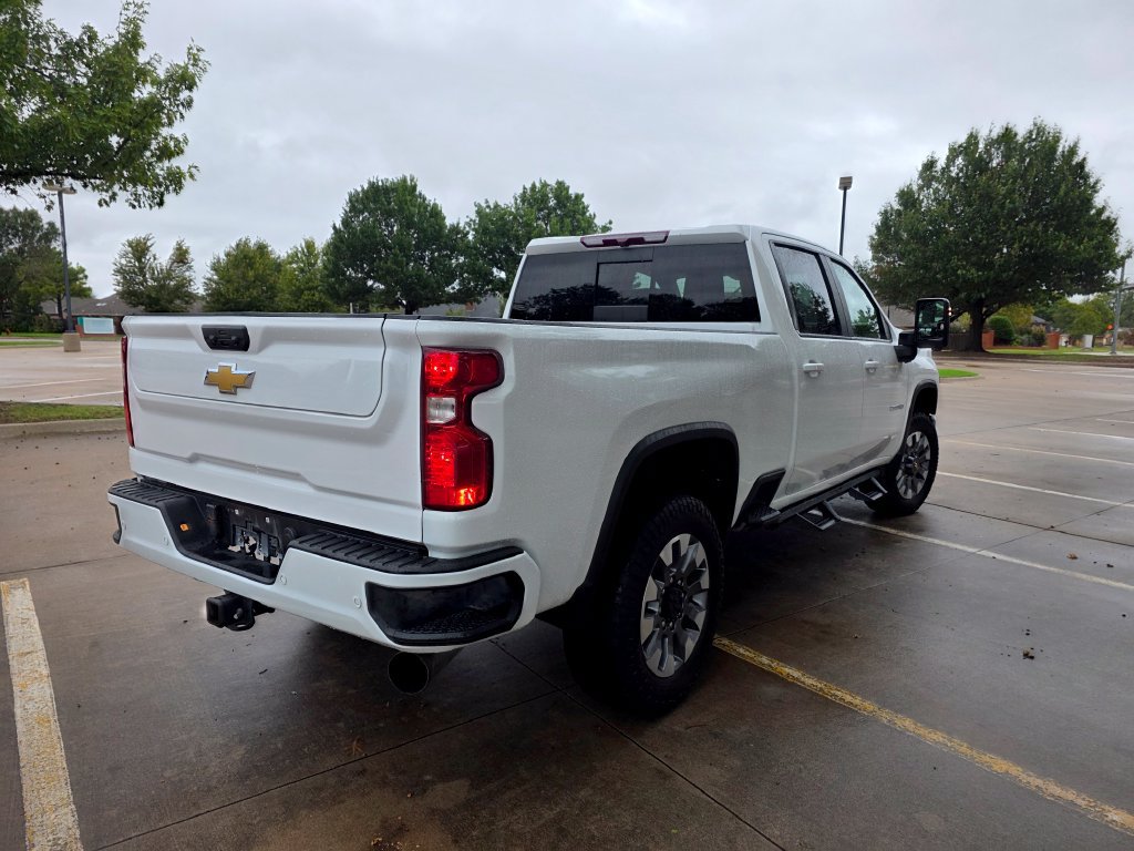 Used 2024 Chevrolet Silverado 3500 LT w/ Texas Edition AWD/4WD image 14