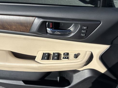Used 2015 Subaru Outback 2.5i Limited image 17