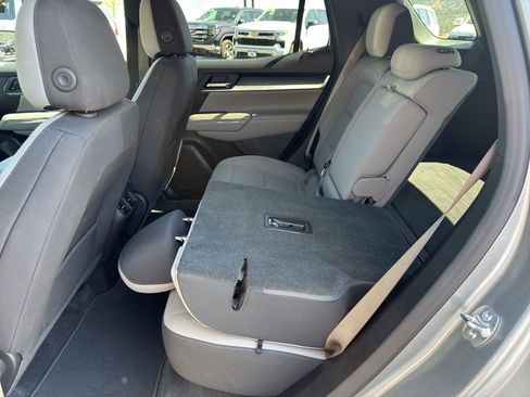 Used 2025 GMC Terrain Elevation AWD/4WD image 16