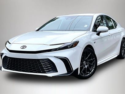Used 2025 Toyota Camry SE