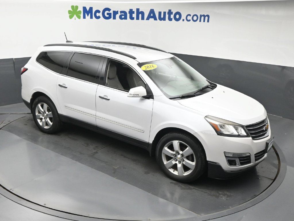 Used 2016 Chevrolet Traverse LTZ AWD/4WD image 3