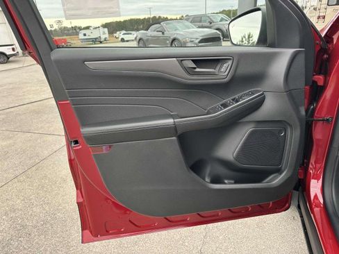 New 2025 Ford Escape ST-Line w/ Tech Pack #1 image 15