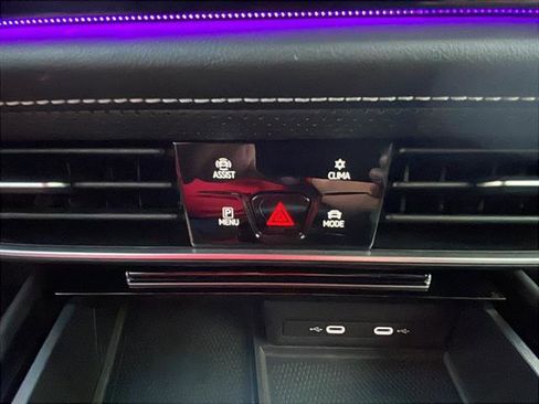 Used 2024 Volkswagen Atlas Cross Sport SEL Premium R-Line image 24