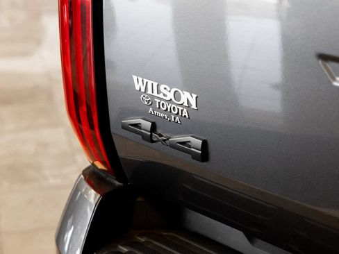 Used 2023 Toyota Tundra SR5 AWD/4WD image 8