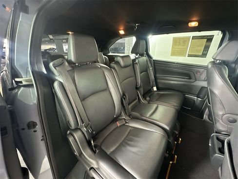Used 2023 Honda Odyssey Sport image 16