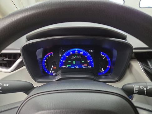 Used 2022 Toyota Corolla LE FWD image 21