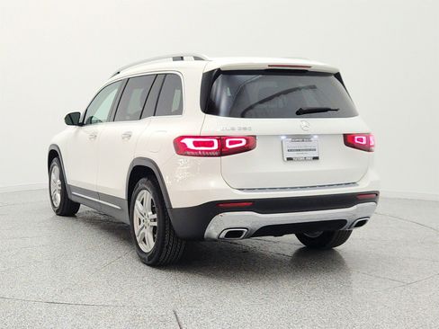 Used 2023 Mercedes-Benz GLB 250 image 7