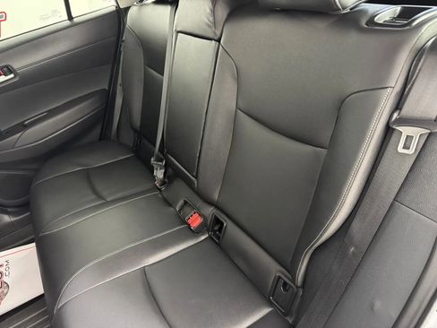 Used 2024 Toyota Corolla Cross XLE w/ Convenience Package AWD/4WD image 38