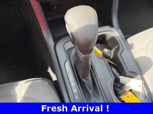 Used 2022 Chevrolet Colorado W/T w/ WT Convenience Package image 8