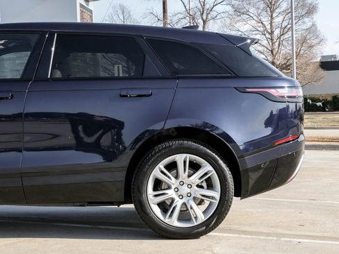 Used 2021 Land Rover Range Rover Velar R-Dynamic S image 12