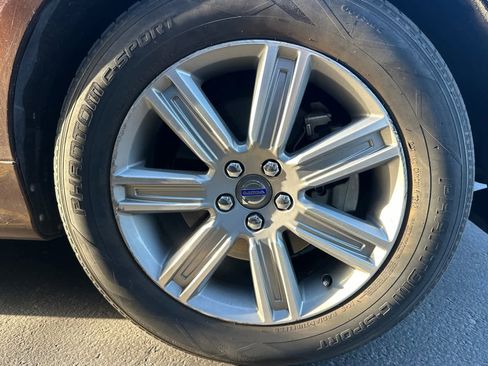 Used 2016 Volvo XC60 T6 w/ Protection Package AWD/4WD image 11