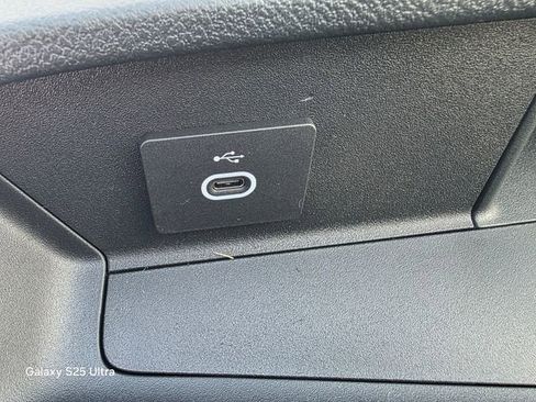 New 2026 Ford Transit 250 148 Medium Roof image 22