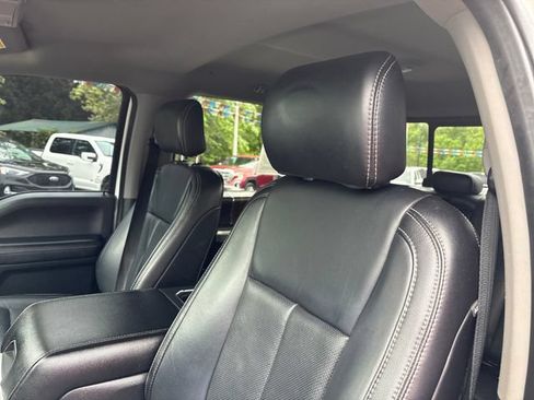 Used 2020 Ford F150 Lariat w/ Equipment Group 502A Luxury AWD/4WD image 9