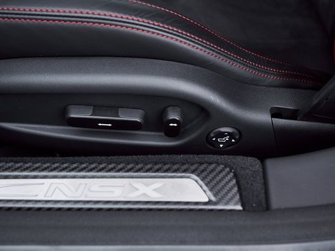 Used 2022 Acura NSX Type S image 42