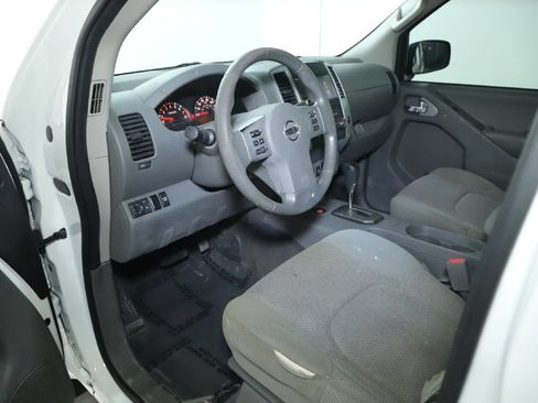 Certified 2021 Nissan Frontier SV RWD image 19