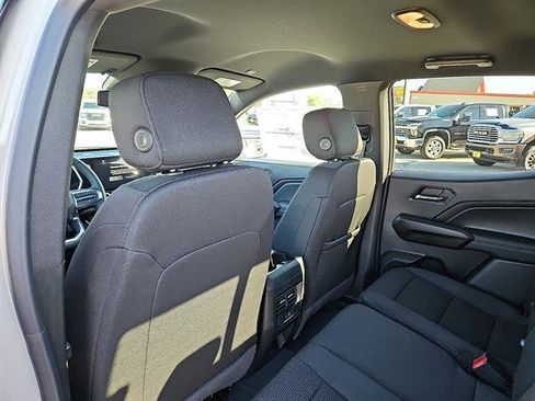 New 2026 GMC Canyon Elevation w/ Convenience Package image 9