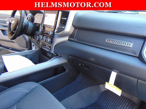 Used 2025 RAM 1500 Big Horn image 33