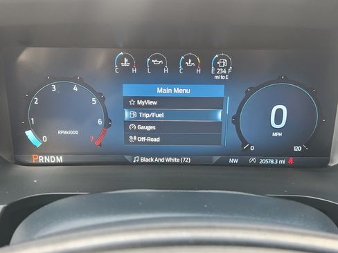 Used 2025 Ford F150 STX w/ Equipment Group 200A RWD image 11