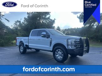 Used 2025 Ford F350 Lariat w/ Lariat Ultimate Package AWD/4WD video 1