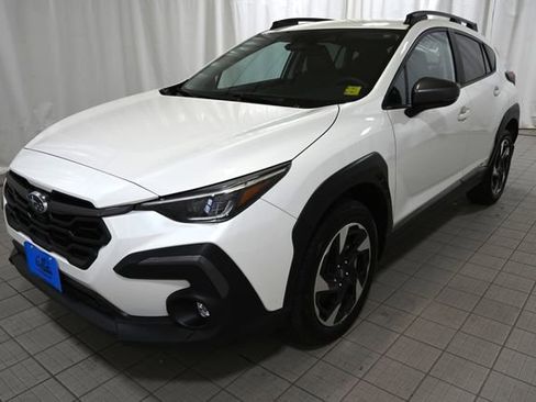 Used 2024 Subaru Crosstrek 2.5i Limited AWD/4WD image 16