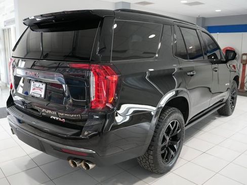 Used 2022 GMC Yukon AT4 w/ Technology Package AWD/4WD image 8