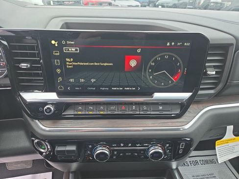 Used 2024 GMC Sierra 1500 SLT w/ SLT Premium Plus Package image 21